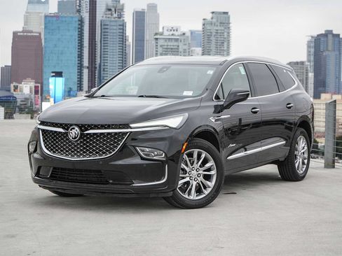 Used 2023 Buick Enclave Avenir w/ Avenir Technology Package FWD image 1