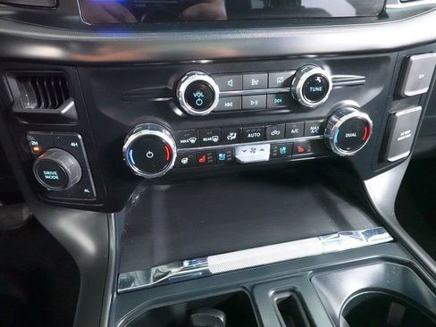 Used 2024 Ford F150 Lariat w/ Equipment Group 502A High image 16