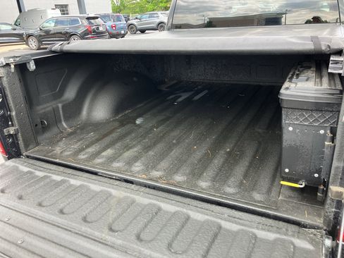 Used 2018 RAM 1500 Express w/ Black Ram 1500 Express Group AWD/4WD image 7