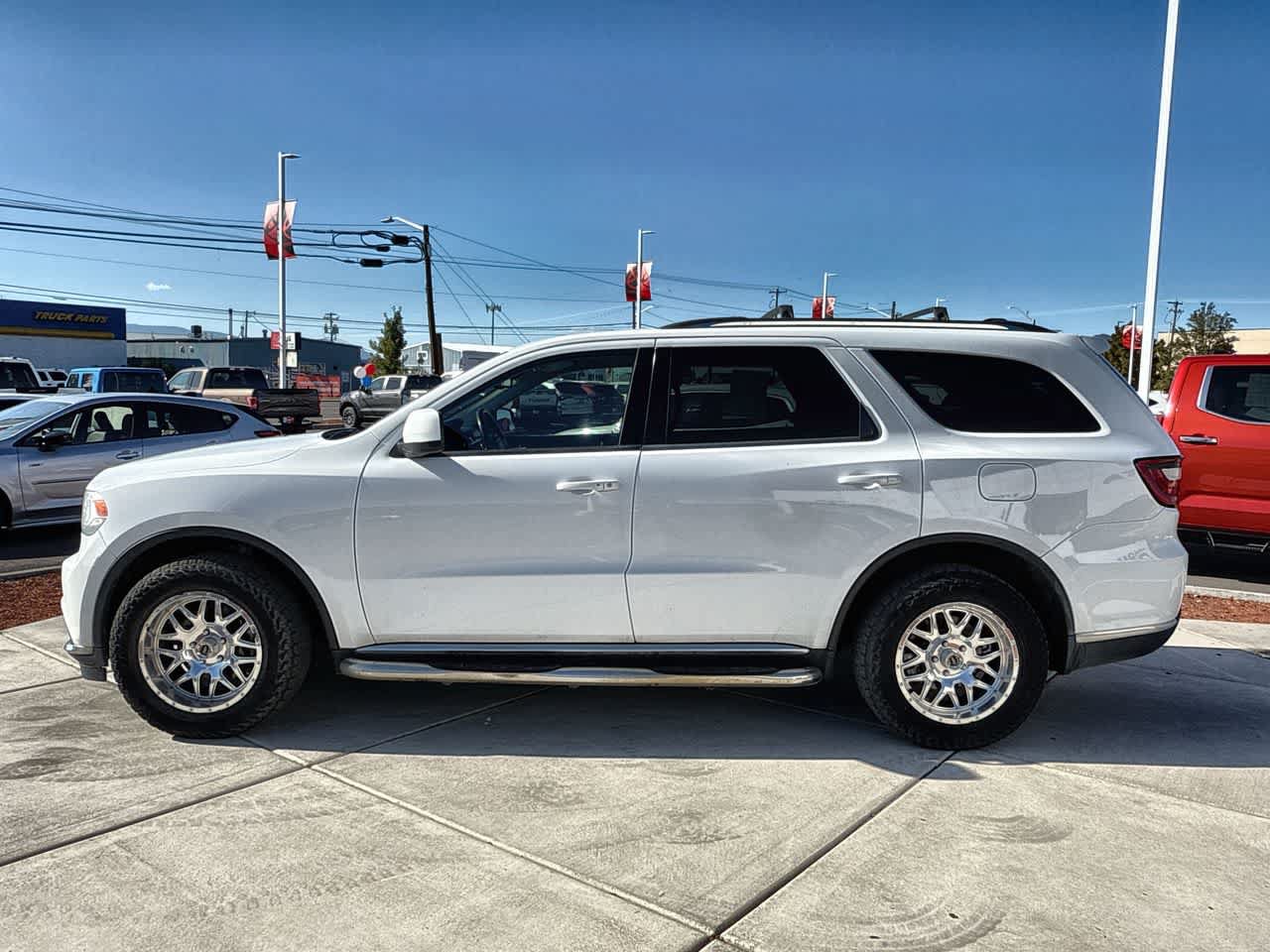 Used 2016 Dodge Durango SXT w/ Quick Order Package 23B AWD/4WD image 2