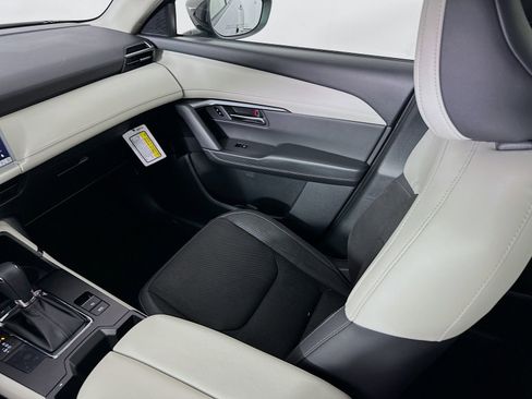 New 2026 MAZDA CX-5 Preferred image 23