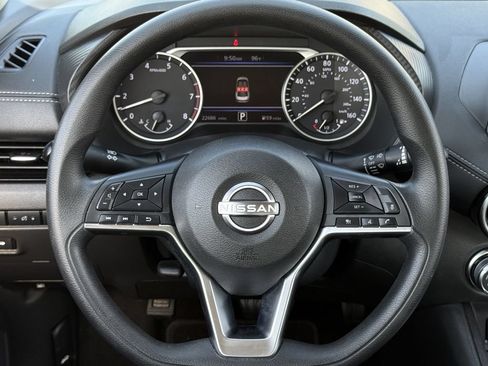Used 2025 Nissan Sentra SV FWD image 12