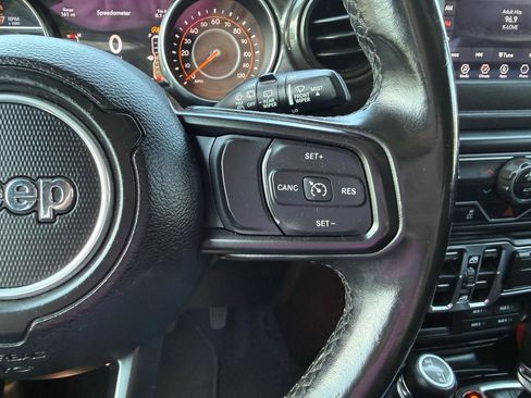 Used 2020 Jeep Wrangler Unlimited Sport AWD/4WD image 19