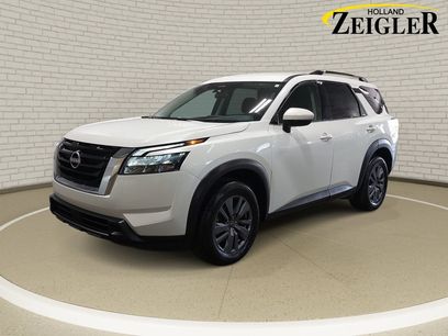 Certified 2024 Nissan Pathfinder SV