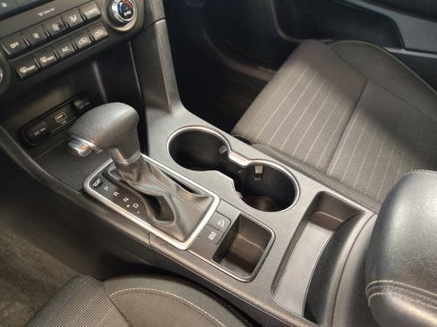 Used 2020 Kia Sportage LX w/ LX Popular Package FWD image 26