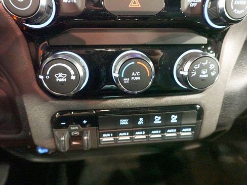 New 2026 RAM 2500 Tradesman w/ Bed Convenience Group image 17