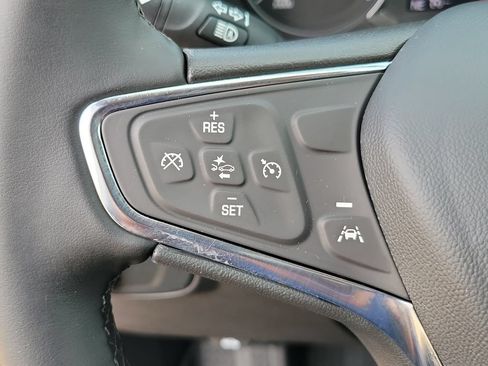 Used 2024 Chevrolet Equinox LT w/ LPO, Floor Liner Package FWD image 24