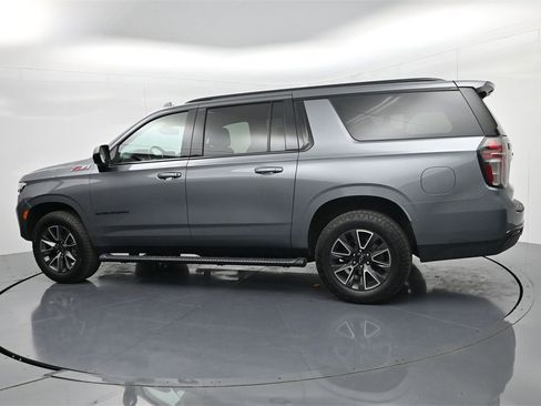 Used 2021 Chevrolet Suburban Z71 w/ Max Trailering Package image 5
