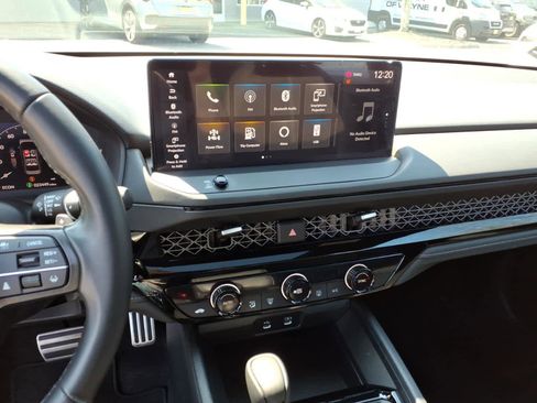 Used 2024 Honda Accord Sport image 9