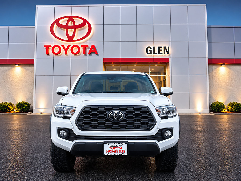 Certified 2023 Toyota Tacoma TRD Sport AWD/4WD image 2