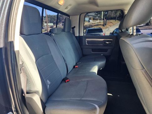 Used 2017 RAM 2500 SLT image 11