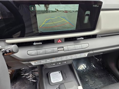 New 2027 Kia Seltos S FWD image 10
