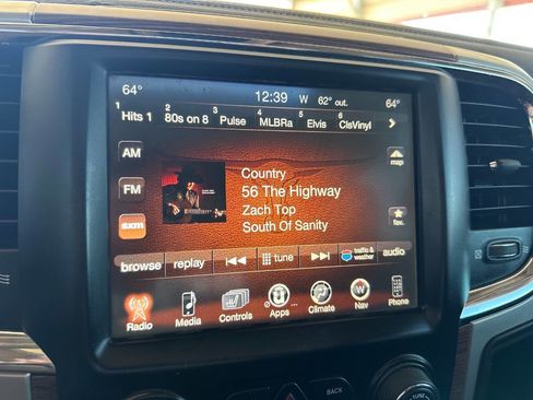 Used 2017 RAM 1500 Laramie w/ Convenience Group AWD/4WD image 23