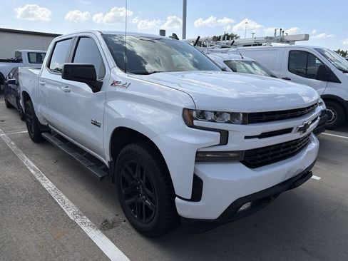 Used 2021 Chevrolet Silverado 1500 RST AWD/4WD image 2