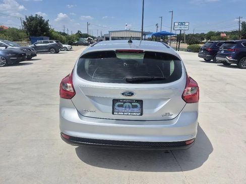 Used 2013 Ford Focus SE FWD image 7
