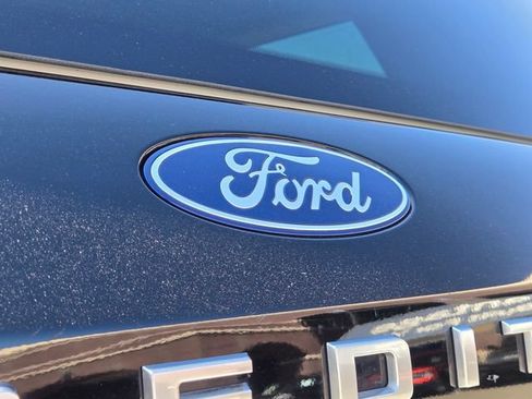 Certified 2025 Ford Expedition Active AWD/4WD image 11