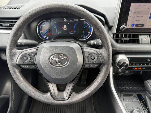 Certified 2025 Toyota RAV4 XLE image 14