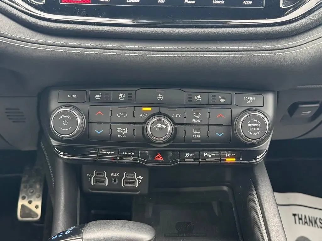 Used 2022 Dodge Durango SRT w/ Technology Group AWD/4WD image 23