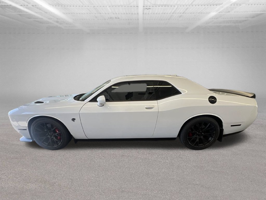 Used 2016 Dodge Challenger SRT Hellcat RWD image 4