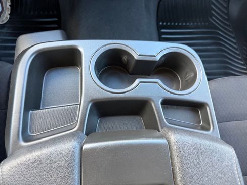 Used 2025 Chevrolet Silverado 2500 Custom w/ Custom Value Package image 29