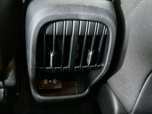 Used 2025 Hyundai Kona SEL FWD image 28