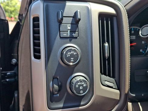 Used 2017 GMC Sierra 1500 Denali w/ Denali Ultimate Package AWD/4WD image 28