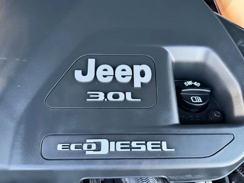 Used 2021 Jeep Wrangler Unlimited Sport image 42