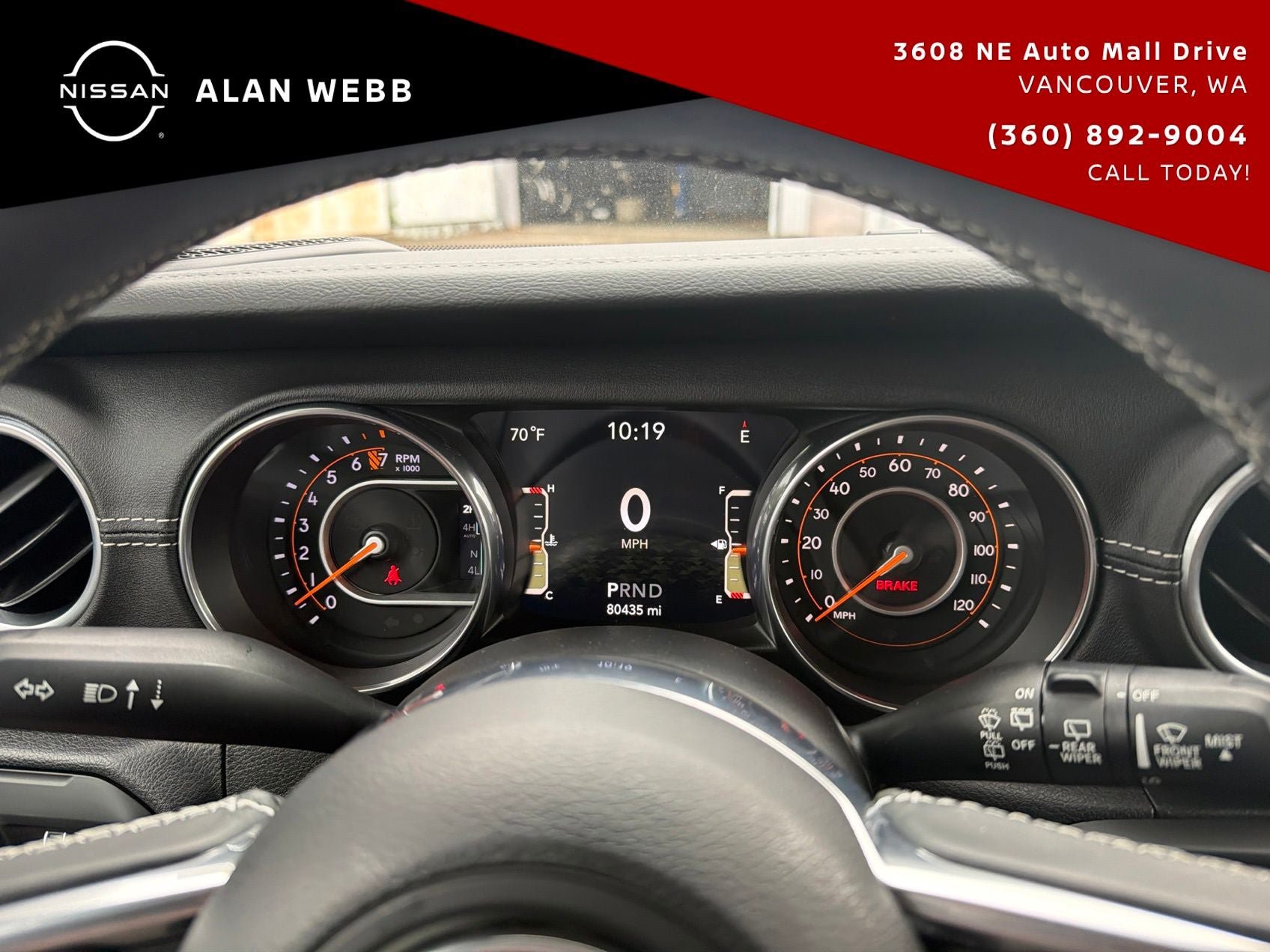 Used 2018 Jeep Wrangler Unlimited Sahara AWD/4WD image 15