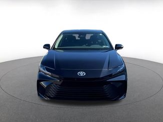 Used 2025 Toyota Camry LE video 2