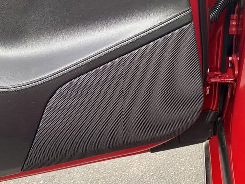 Used 2013 Tesla Model S Performance image 25