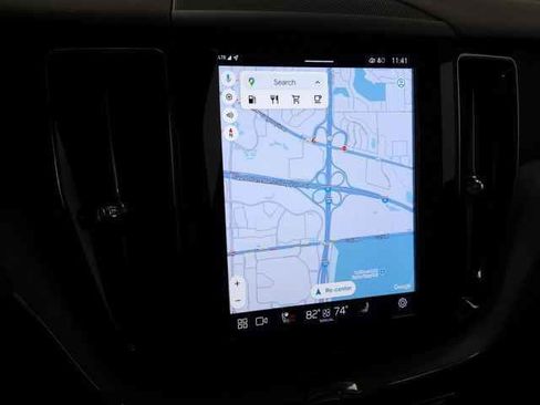 Certified 2025 Volvo XC60 B5 Plus image 24