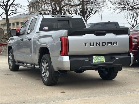 New 2026 Toyota Tundra SR image 3