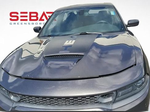 Used 2017 Dodge Charger R/T RWD image 15