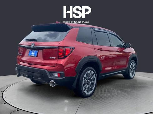 Certified 2025 Honda Passport EX-L image 5