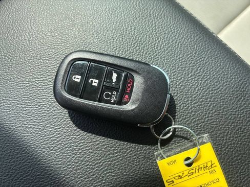 Used 2023 Honda CR-V EX image 29