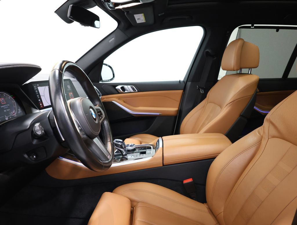Used 2022 BMW X5 sDrive40i w/ M Sport Package RWD image 13