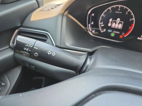 Used 2021 Honda Accord LX image 19