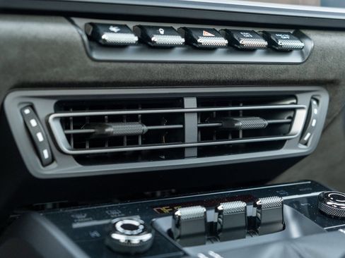 Certified 2024 Porsche 911 GT3 image 31