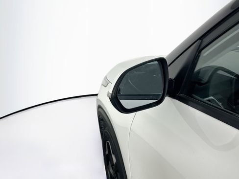 Used 2025 Kia Seltos S image 16