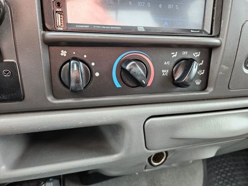 Used 2002 Ford F250 XLT image 20