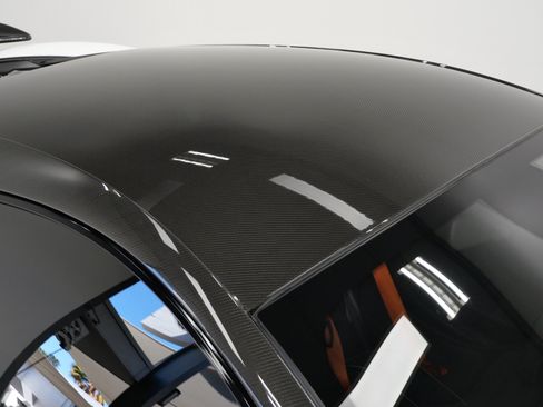 Used 2019 McLaren 600LT RWD image 17
