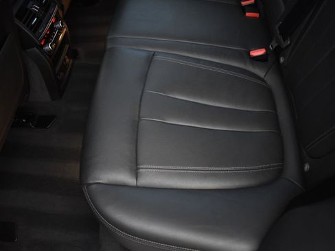 Used 2018 BMW X5 xDrive50i w/ M Sport Package image 35