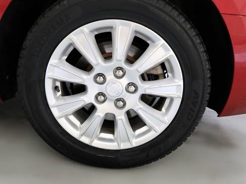 Certified 2012 Buick LaCrosse Convenience FWD image 21