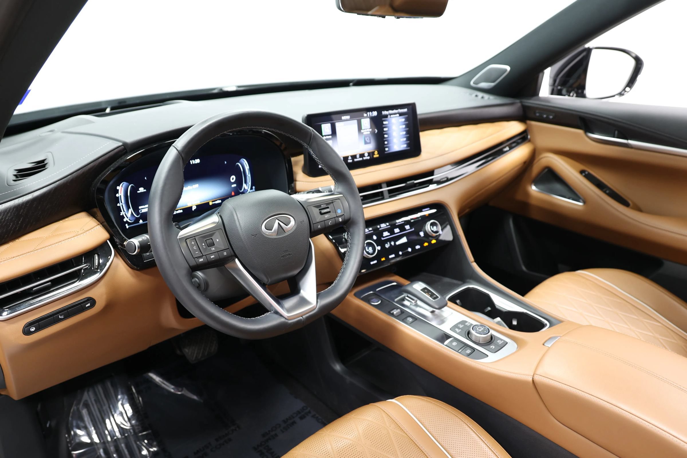 Used 2025 INFINITI QX60 Autograph w/ Lighting Package (N94) AWD/4WD image 2