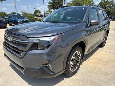 Certified 2026 Subaru Forester Premium AWD/4WD image 7