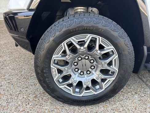 Certified 2025 GMC Hummer EV 3X AWD/4WD image 34