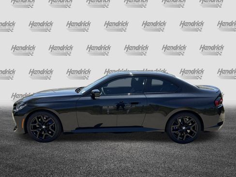 Used 2025 BMW 230i Coupe w/ M Sport Package image 6