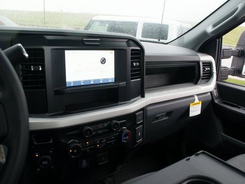 New 2026 Ford F250 XL w/ XL Off-Road Package image 22