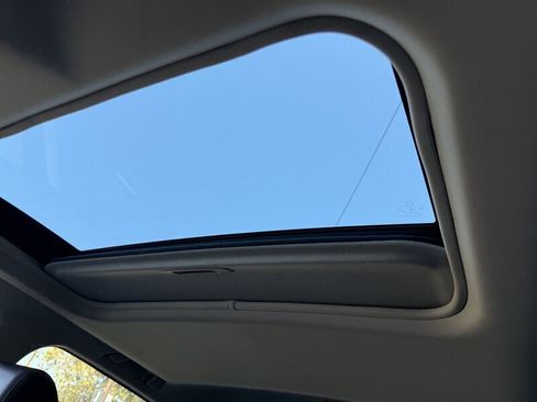 Used 2012 MAZDA CX-9 Grand Touring w/ Moonroof & Bose Audio Pkg image 28