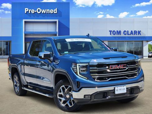 Used 2024 GMC Sierra 1500 SLT AWD/4WD image 1